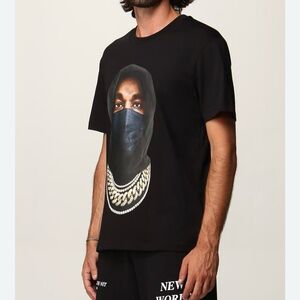 VGUC Ih Nom Uh Nit Paris graphic Tee